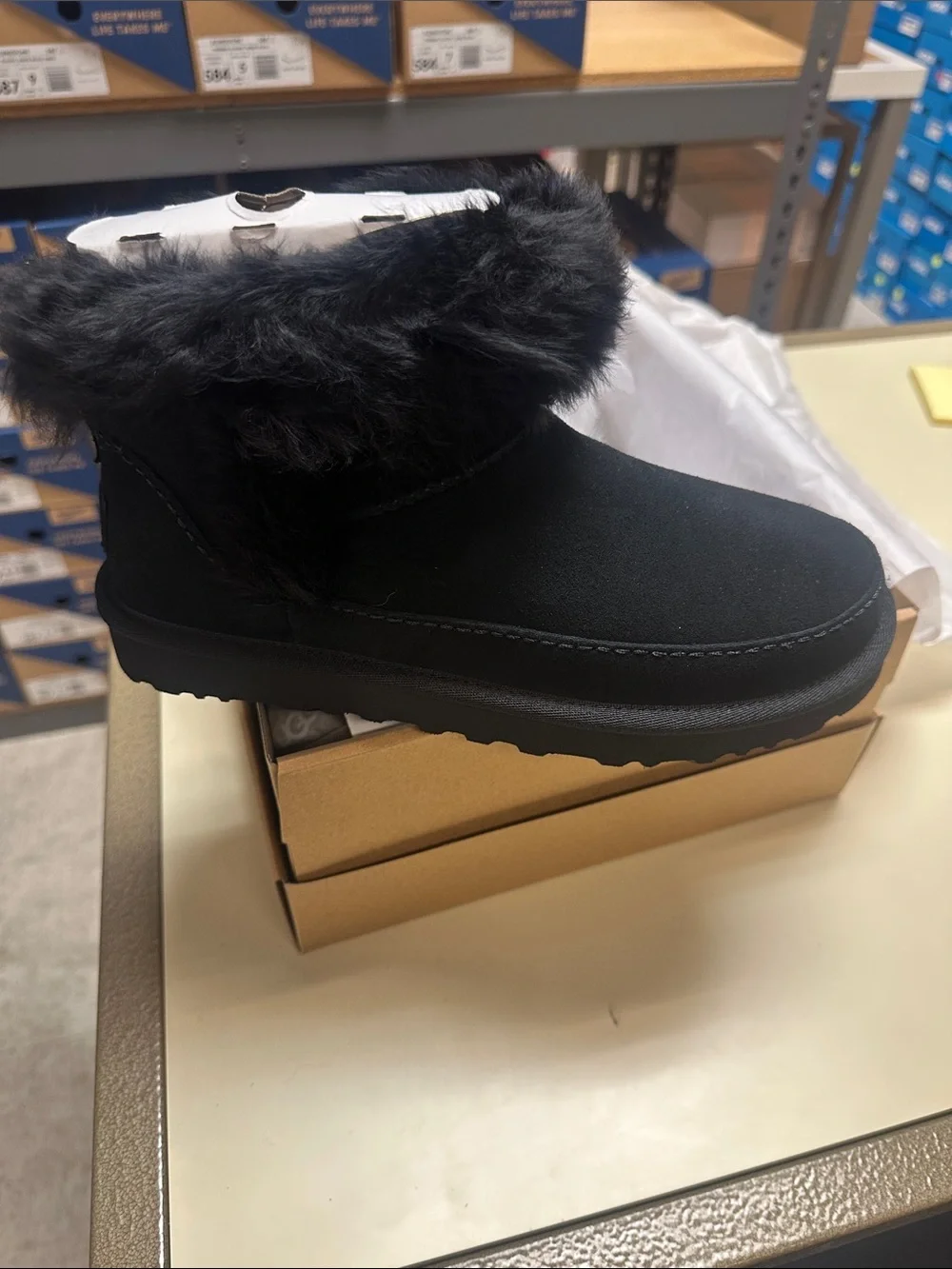 Ugg Women's Classic Mini Chalet Black Ankle Winter Boots